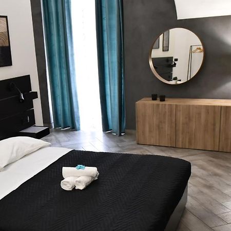 Apartments Casa Vacanze Dante Κατάνια Εξωτερικό φωτογραφία
