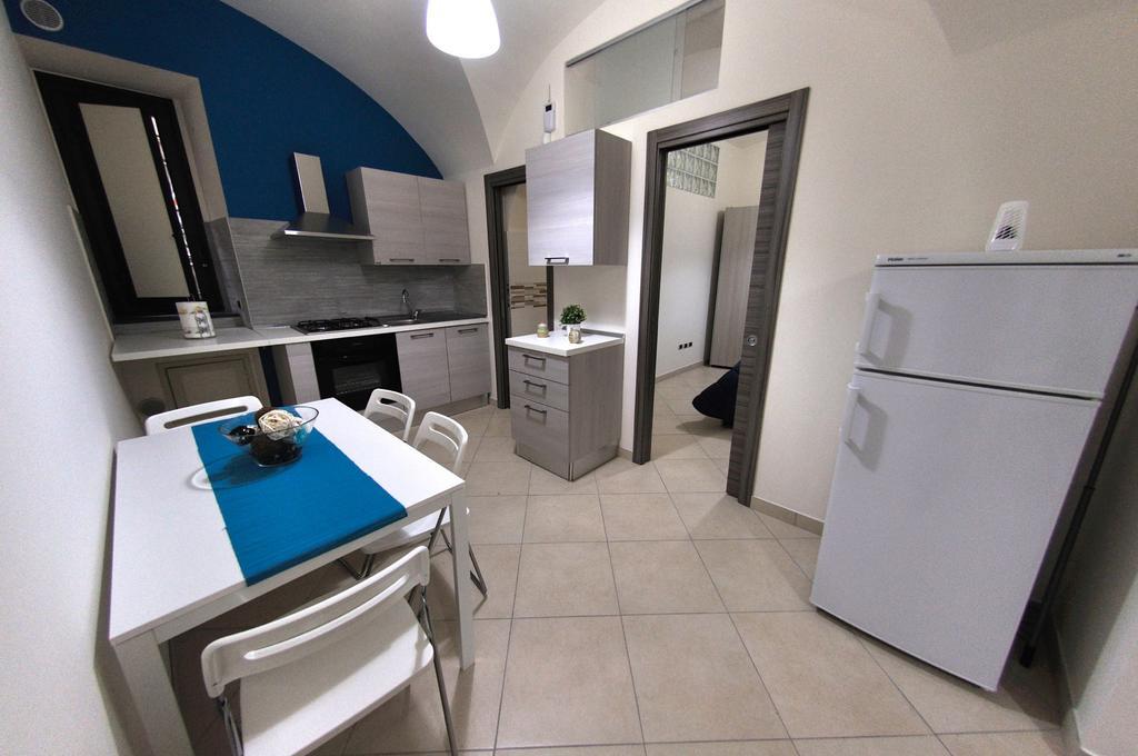 Apartments Casa Vacanze Dante Κατάνια Δωμάτιο φωτογραφία