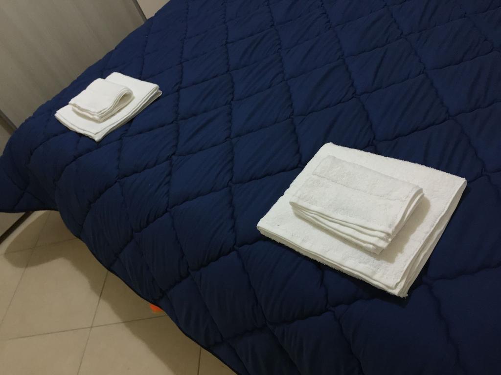 Apartments Casa Vacanze Dante Κατάνια Δωμάτιο φωτογραφία